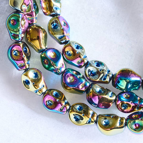 Regenbogen-Requiem | Totenkopf-Armband